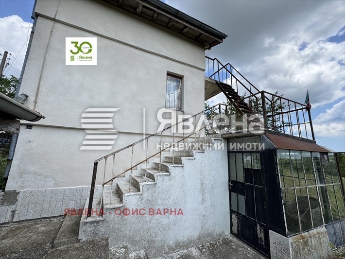 Продава КЪЩА, с. Климентово, област Варна, снимка 4 - Къщи - 55534063
