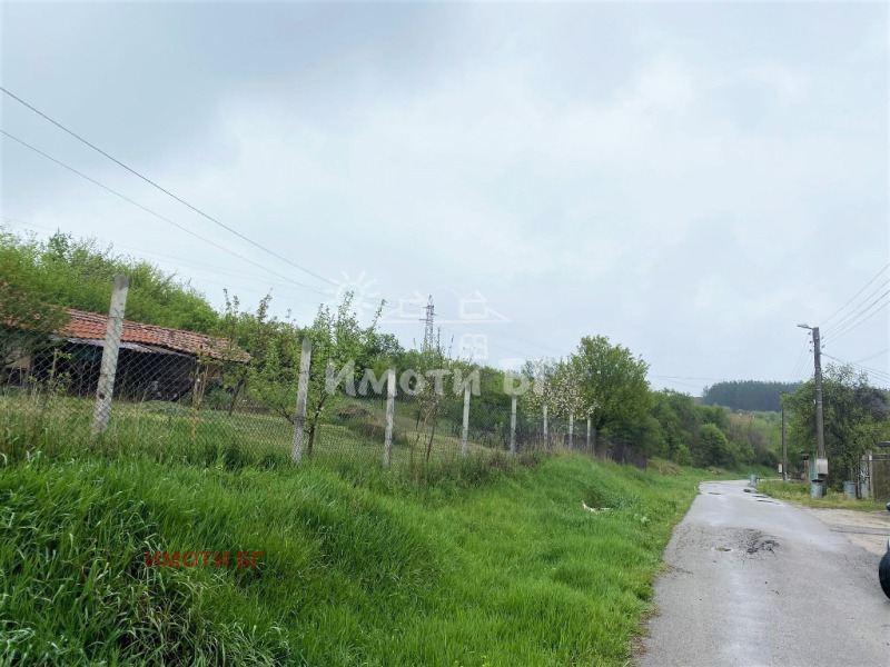 En venta  Trama región Pernik , Batanovtsi , 1030 metros cuadrados | 77280028 - imagen [3]