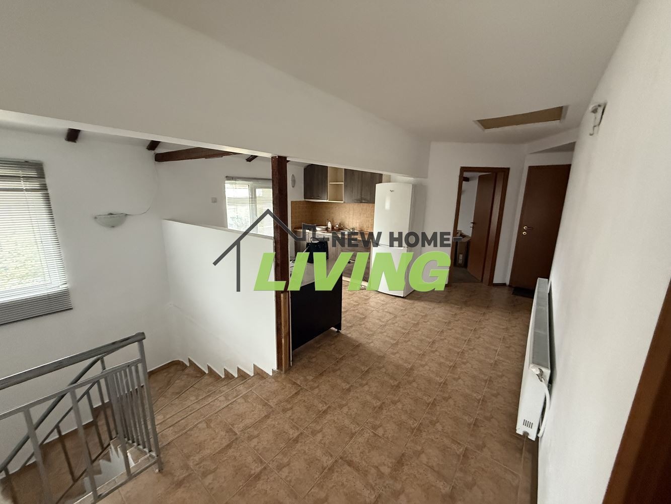 Продава КЪЩА, гр. Пловдив, Гагарин, снимка 11 - Къщи - 54133415