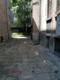 Продава ЕТАЖ ОТ КЪЩА, гр. София, Център, снимка 14