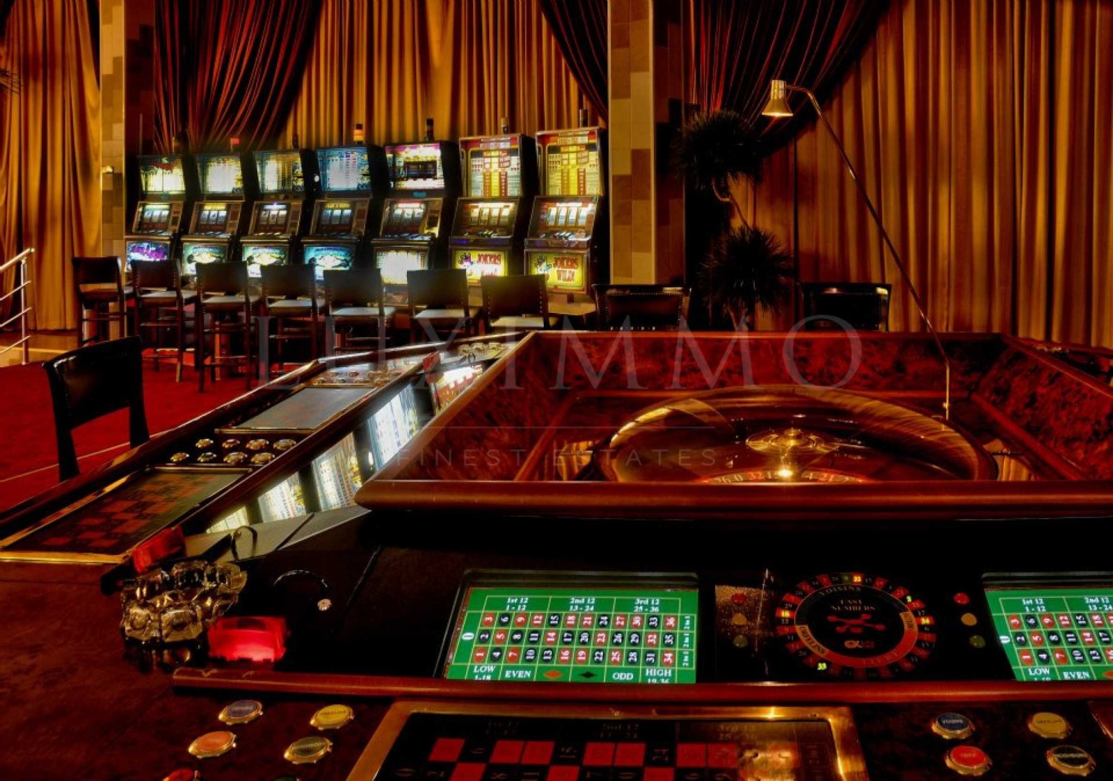 Продава ТЪРГОВСКИ КОМПЛЕКС | Imot.bg — изображение 4