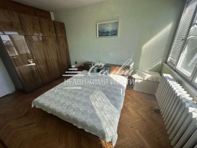 3 Schlafzimmer Zentar, Targowishte 5