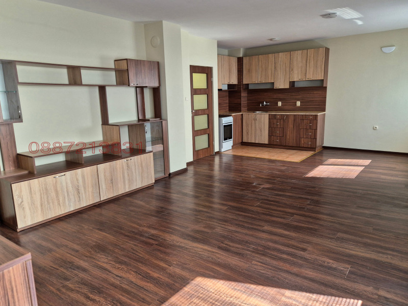Продава  3-стаен град Велико Търново , Акация , 97 кв.м | 29397060
