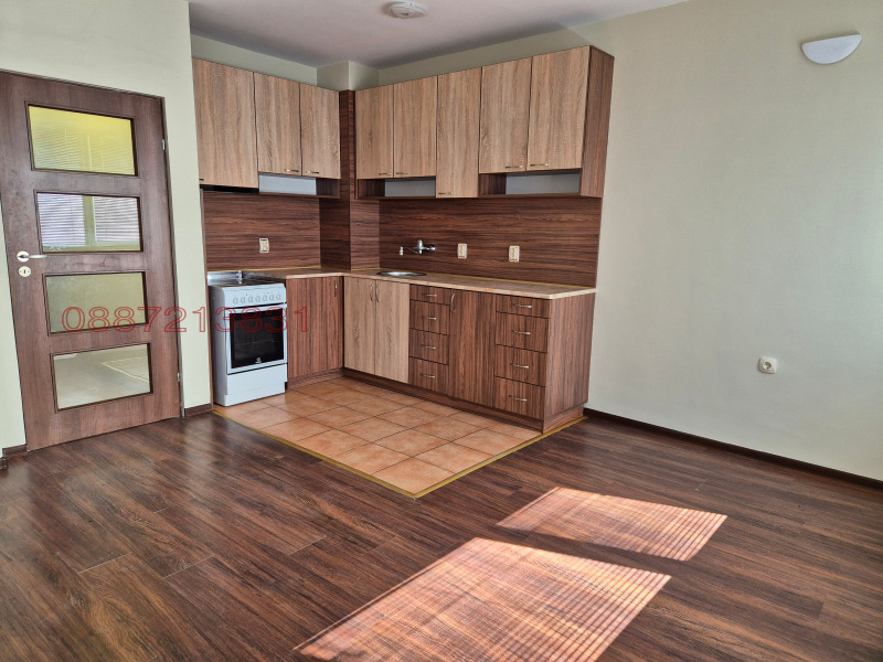 Продава  3-стаен град Велико Търново , Акация , 97 кв.м | 29397060 - изображение [3]