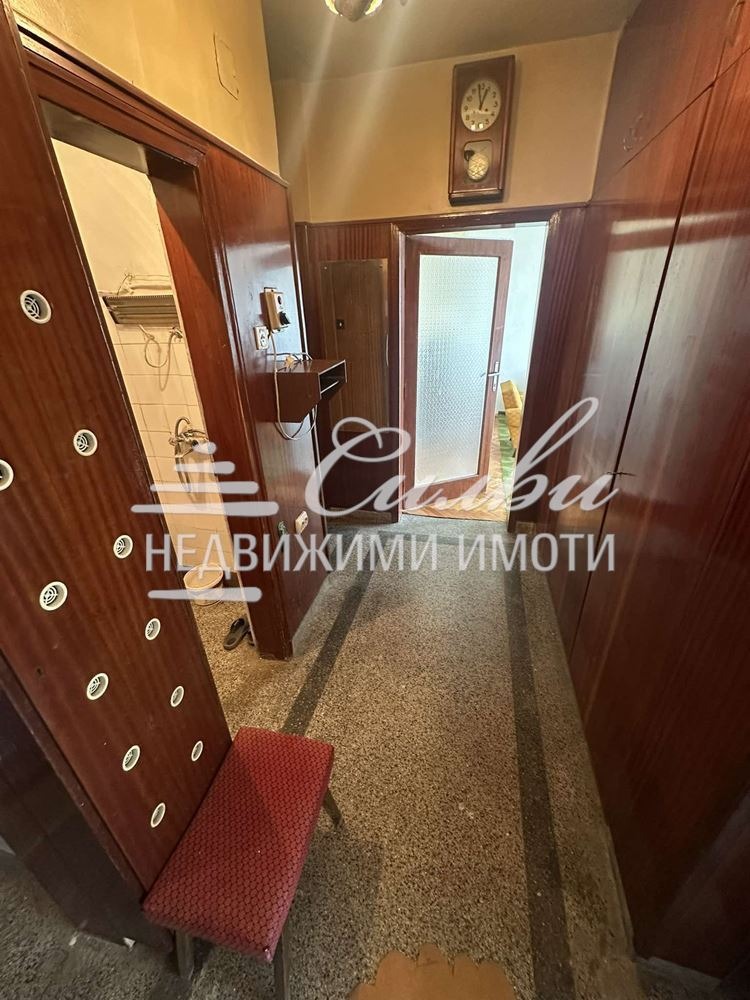 Продава 4-СТАЕН, гр. Търговище, Център, снимка 13 - Aпартаменти - 49447842