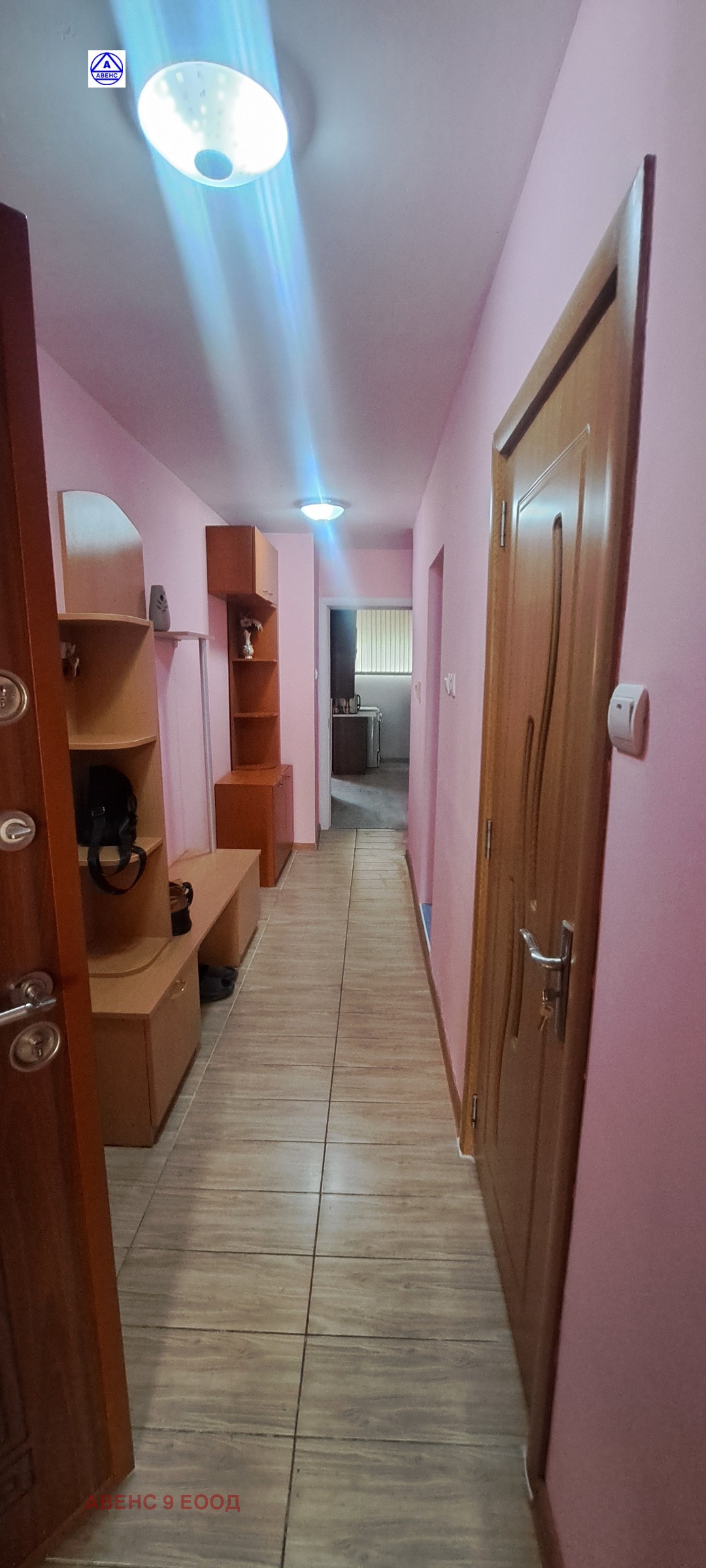 Продава 2-СТАЕН, гр. Плевен, Идеален център