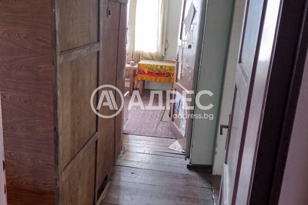 Продава КЪЩА, гр. Долна баня, област София област, снимка 4 - Къщи - 54110862