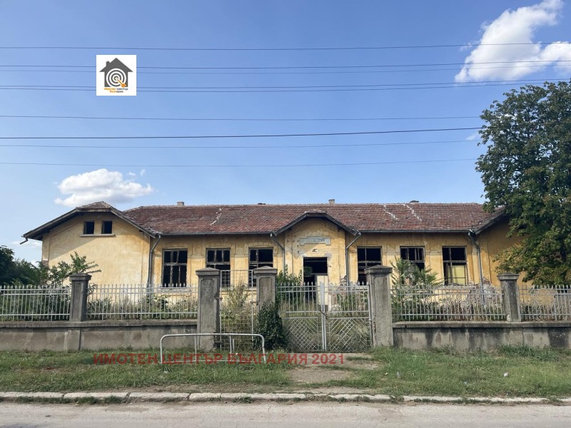 Продава САМОСТОЯТЕЛНА СГРАДА в област Плевен, с. Бреница - 5066 кв.м / 89 000 € » 174 068.87 лв., ИМОТЕН ЦЕНТЪР БЪЛГАРИЯ 2021