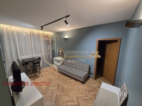 1 quarto Geo Milev, Sofia 2