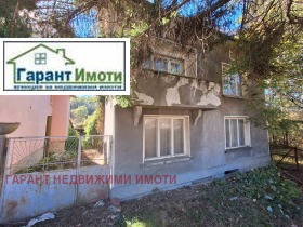 House Popovtsi, region Gabrovo 1