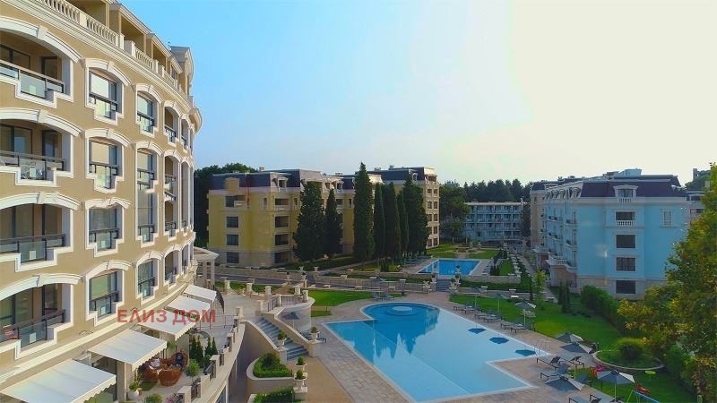 Na prodej  1 ložnice Varna , k.k. Sv.Sv. Konstantin i Elena , 77 m2 | 20615564