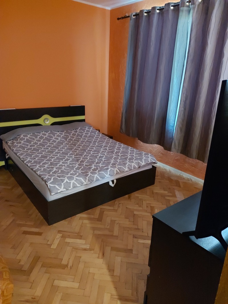 Продается  2 спальни Русе , Център , 90 кв.м | 70274202 - изображение [4]