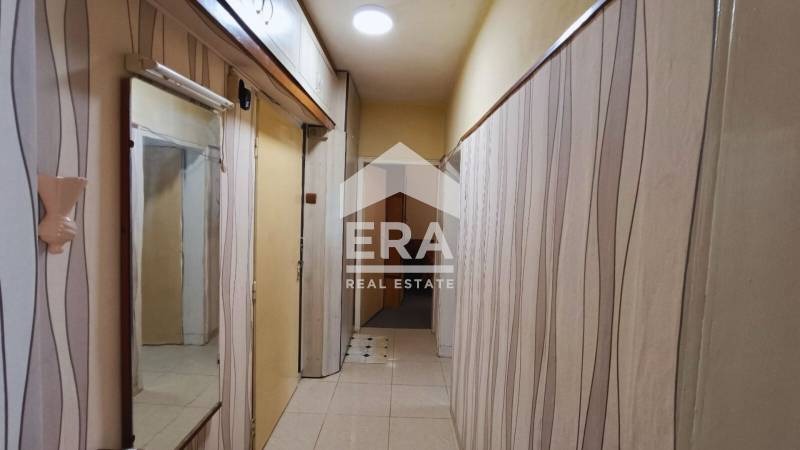 Продава  3-стаен град Търговище , Запад 1 , 61 кв.м | 78405028 - изображение [7]