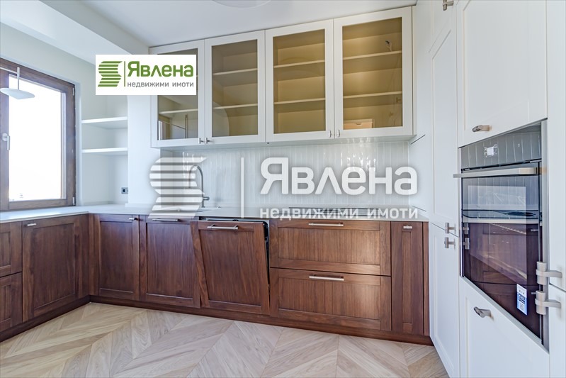 Продава  4-стаен град София , Изгрев , 180 кв.м | 66657870 - изображение [6]