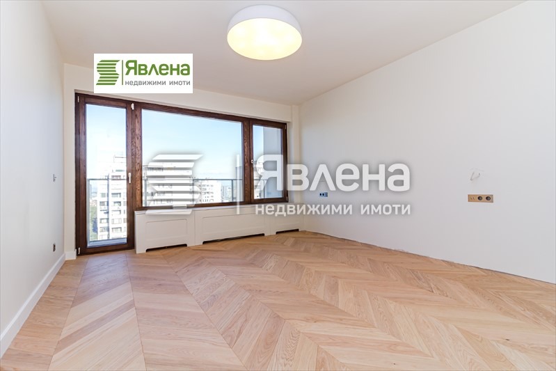 Продава  4-стаен град София , Изгрев , 180 кв.м | 66657870 - изображение [8]