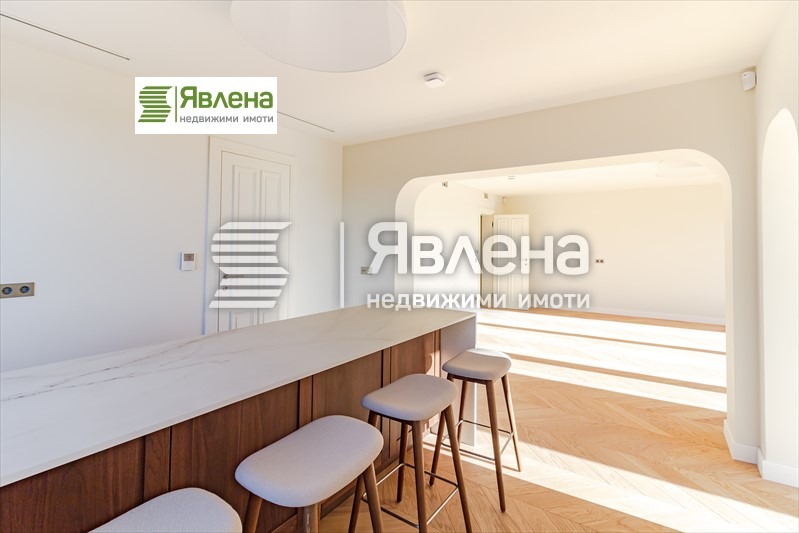 Продава  4-стаен град София , Изгрев , 180 кв.м | 66657870 - изображение [5]