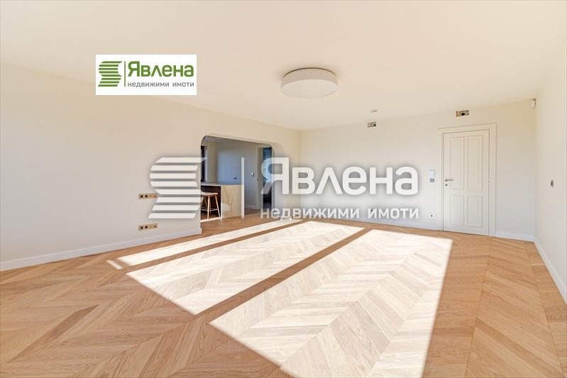 Продава  4-стаен град София , Изгрев , 180 кв.м | 66657870 - изображение [3]