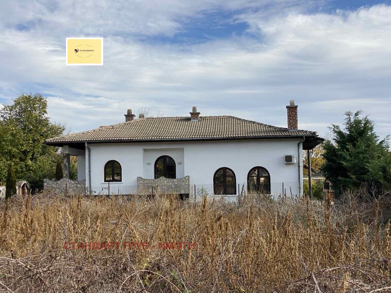 Продава КЪЩА, гр. София, с. Житен