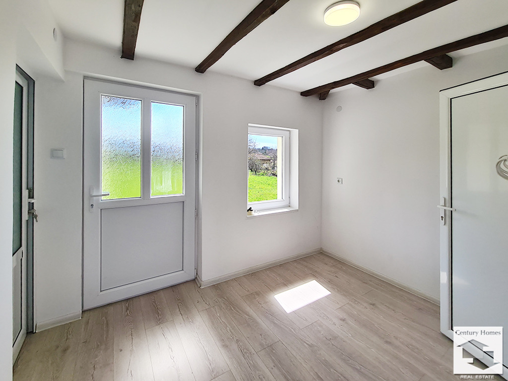 Продава КЪЩА, с. Дъскот, област Велико Търново, снимка 12 - Къщи - 51844548