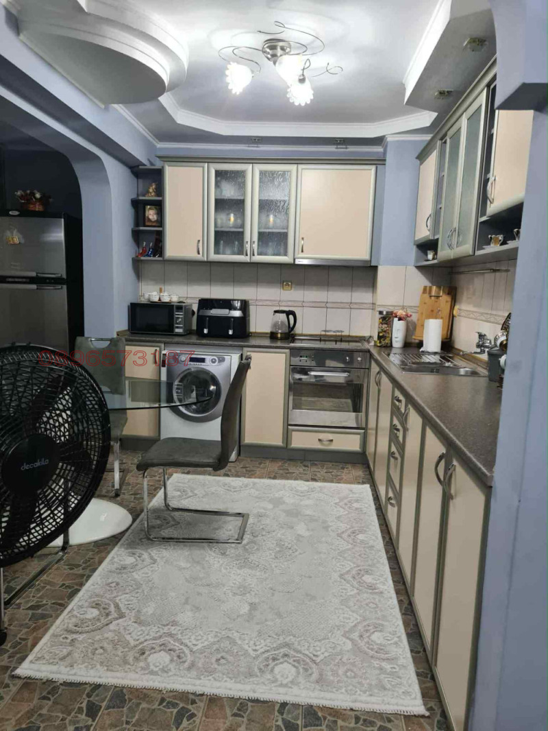 Продава 3-СТАЕН, гр. Добрич, Балик, снимка 12 - Апартаменти - 52779831