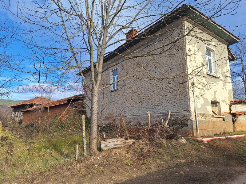 Til salg  Hus region Sofia , Pravets , 164 kvm | 89383449 - billede [2]