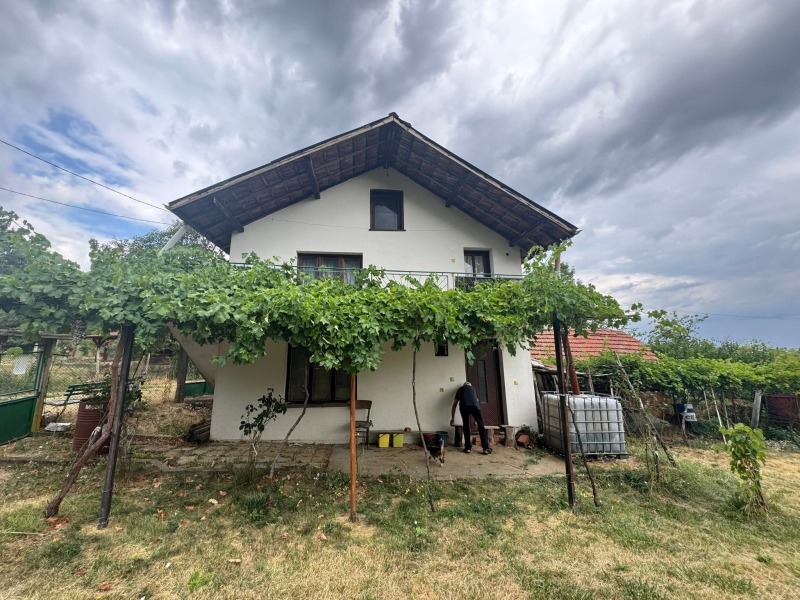 Продава  Къща град Монтана , Парта 2 , 54 кв.м | 97602855