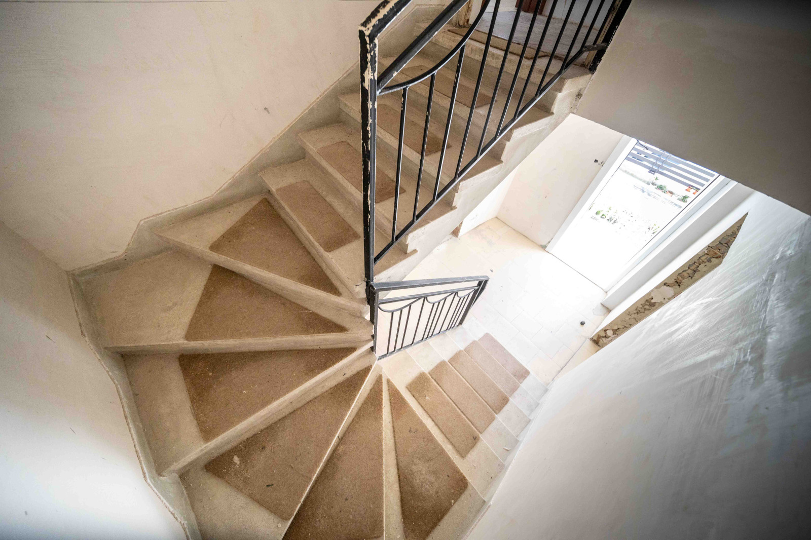 Продава КЪЩА, гр. Варна, Център, снимка 7 - Къщи - 54696614