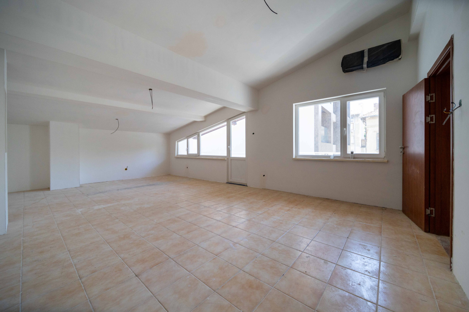Продава КЪЩА, гр. Варна, Център, снимка 10 - Къщи - 54696614