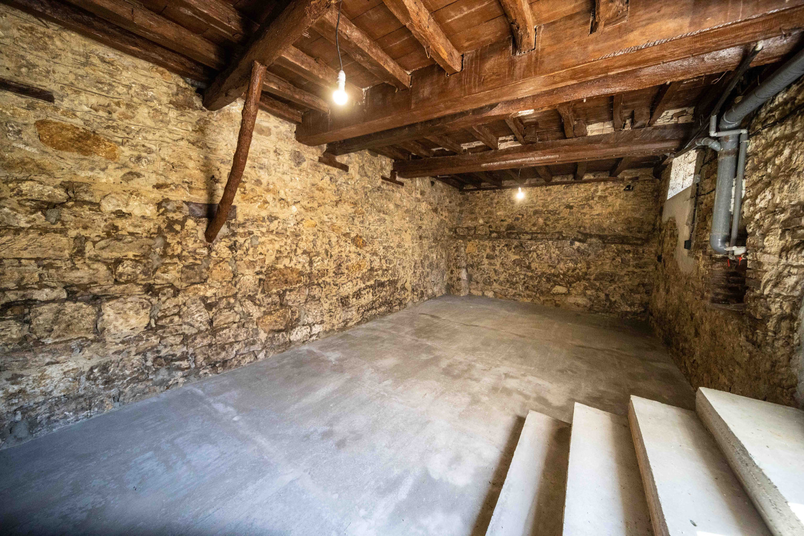 Продава КЪЩА, гр. Варна, Център, снимка 16 - Къщи - 54696614