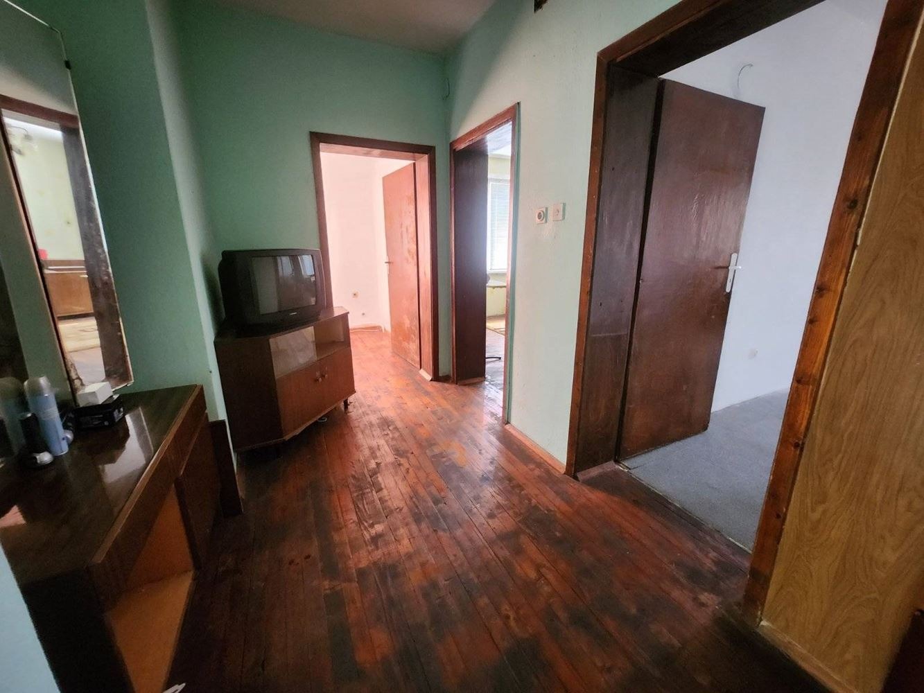 Продава КЪЩА, с. Алдомировци, област София област, снимка 10 - Къщи - 56123544