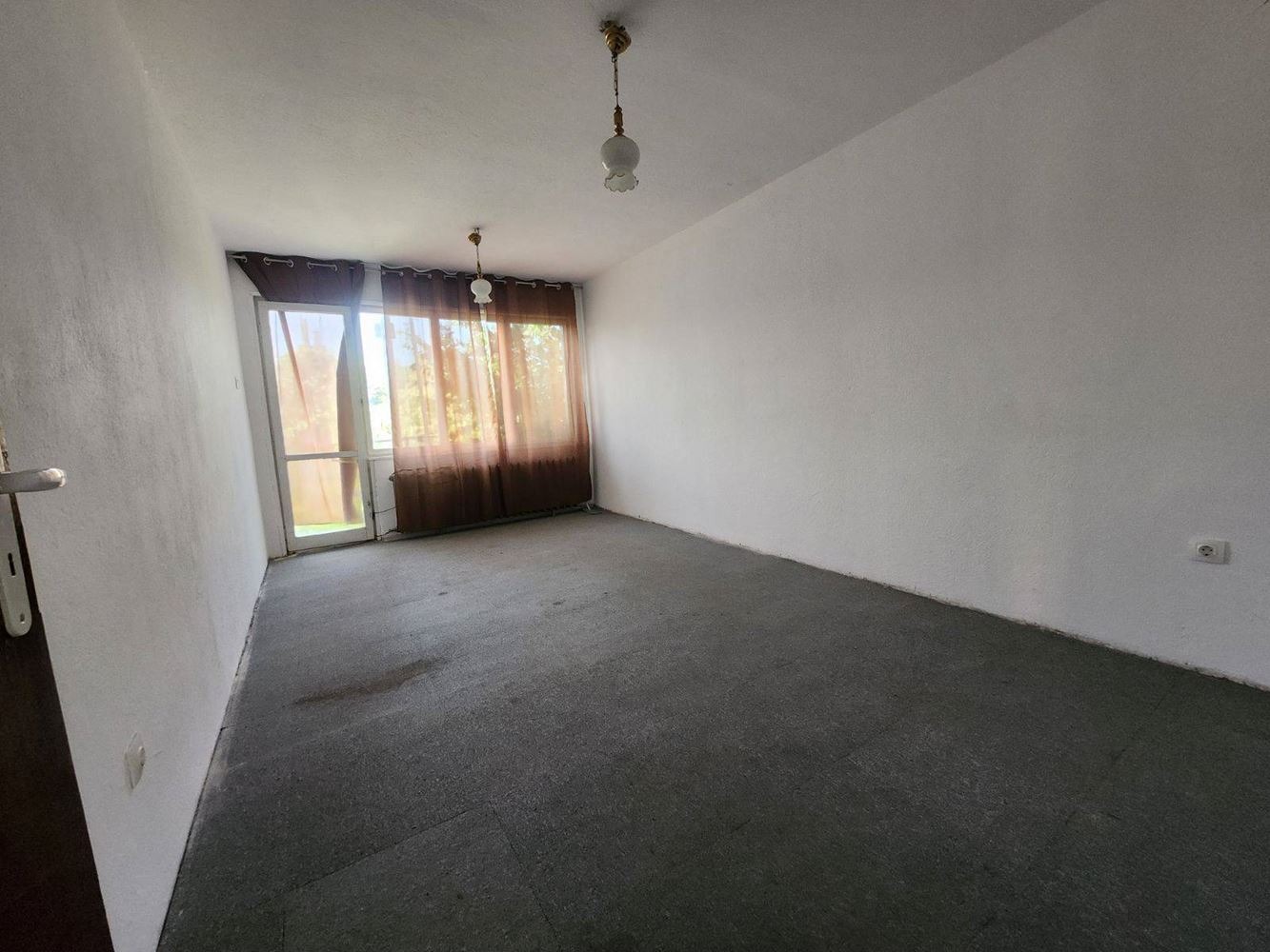 Продава КЪЩА, с. Алдомировци, област София област, снимка 11 - Къщи - 56123544