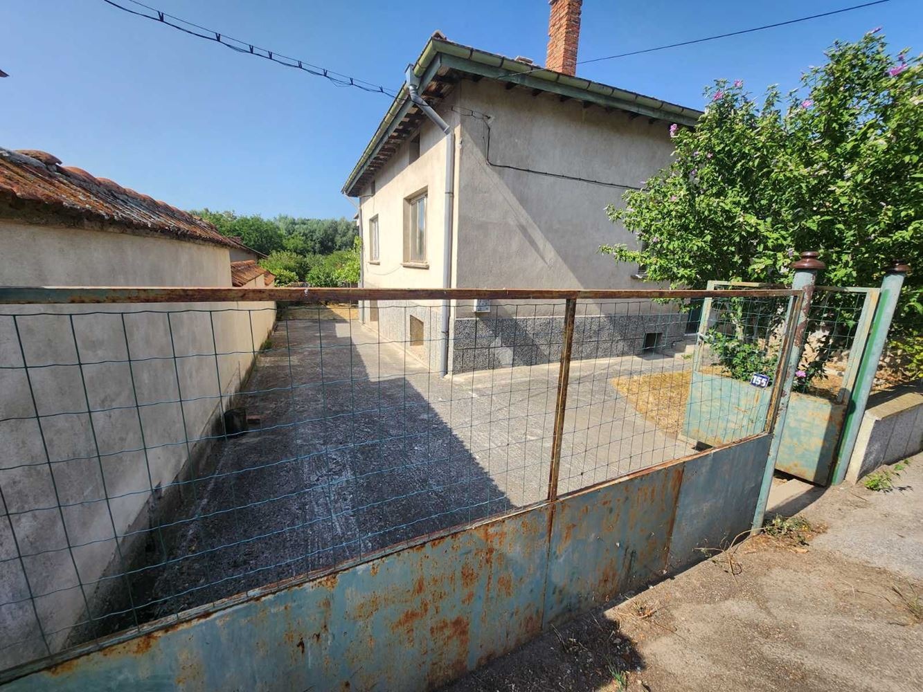 Продава КЪЩА, с. Алдомировци, област София област, снимка 2 - Къщи - 56123544