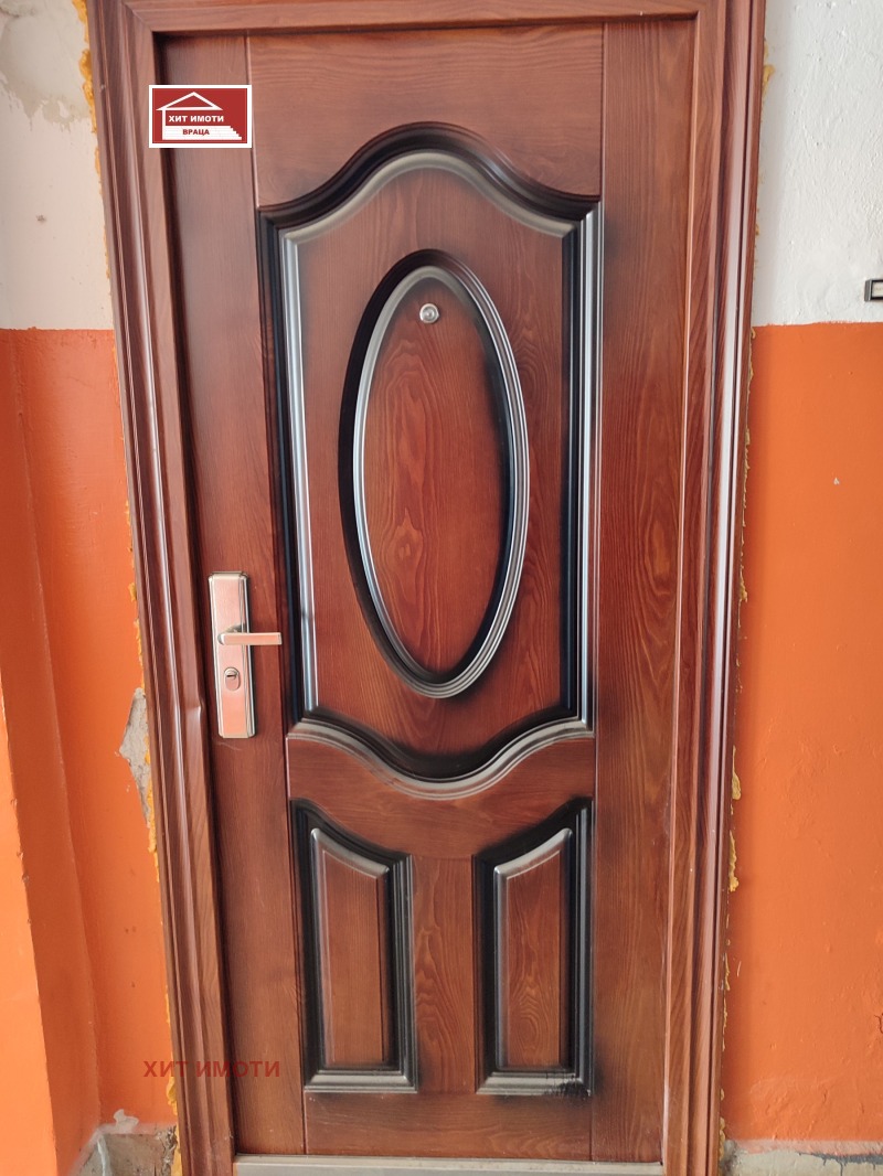 Продава 1-СТАЕН, гр. Враца, Център, снимка 9 - Апартаменти - 53132245