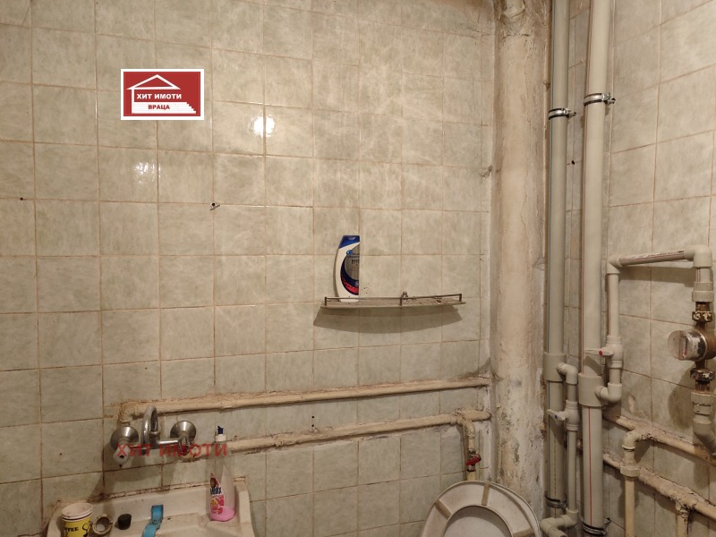 Продава 1-СТАЕН, гр. Враца, Център, снимка 8 - Апартаменти - 53132245