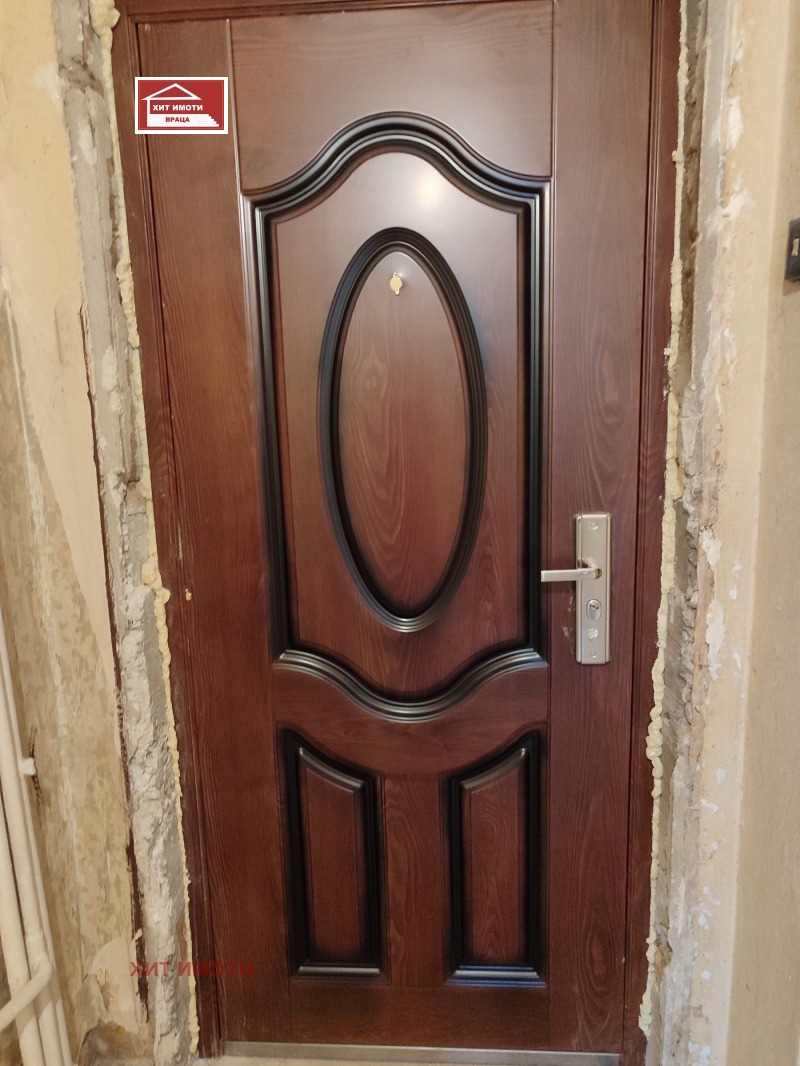 Продава 1-СТАЕН, гр. Враца, Център, снимка 10 - Апартаменти - 53132245