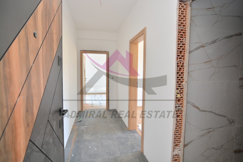 De vânzare  1 dormitor Varna , Vâzrajdane 3 , 67 mp | 32464022 - imagine [2]