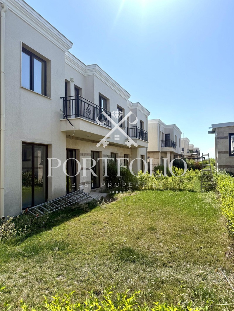 Продава КЪЩА, град Бургас, Сарафово • 224000 € / 438105.92 лв. • 30732476 1