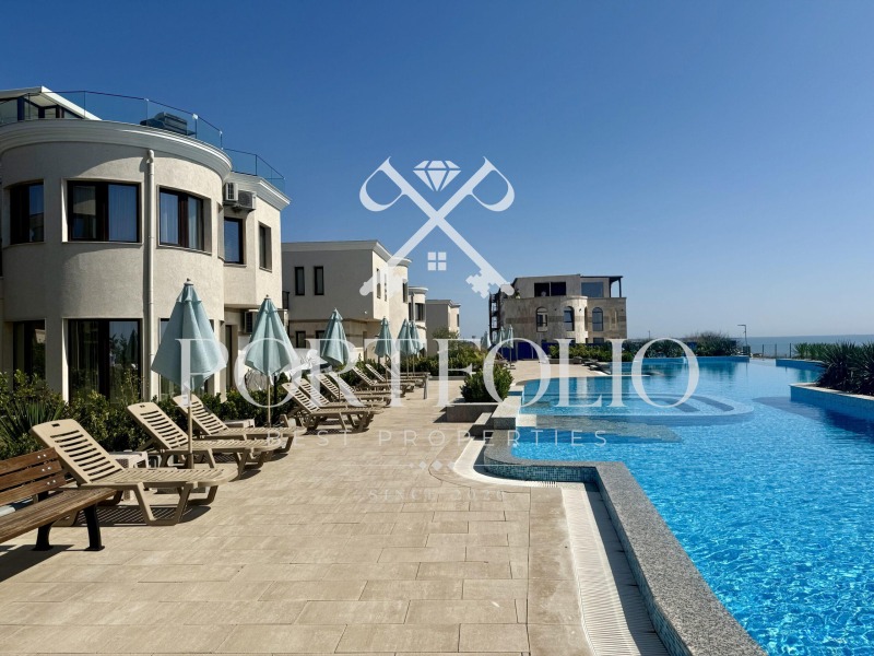 Продава КЪЩА, гр. Бургас, Сарафово, снимка 2 - Къщи - 52622979