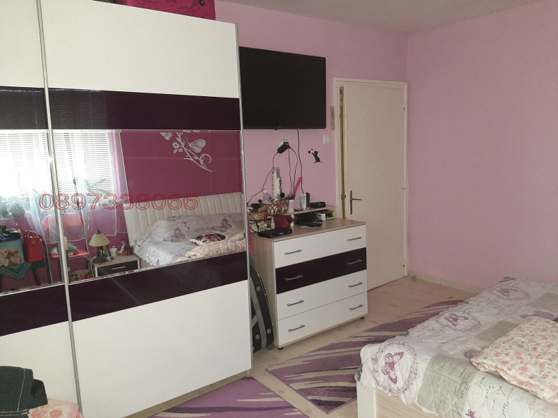 Продава КЪЩА, гр. Разград, Център, снимка 8 - Къщи - 53134142