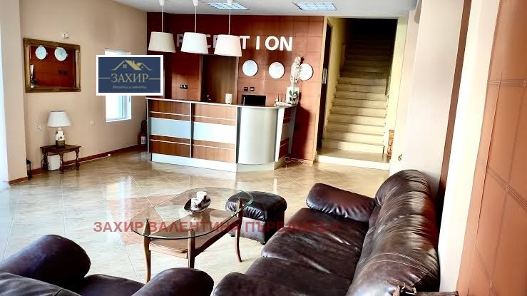 Продава ХОТЕЛ, с. Равда, област Бургас, снимка 2 - Хотели - 53451696