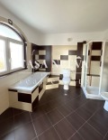 Продава КЪЩА, град София, гр. Нови Искър • 490000 € • 95885719 — Holmes.bg
