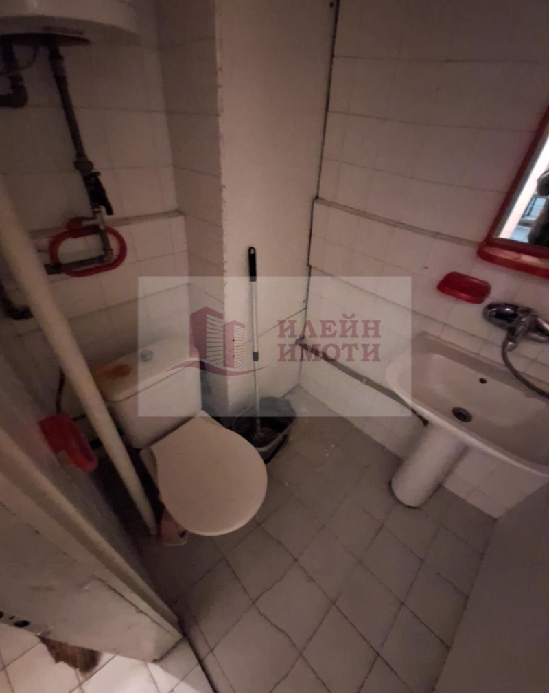 Продава 1-СТАЕН, гр. Русе, Здравец Изток, снимка 5 - Апартаменти - 52709131