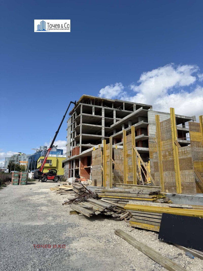 Продава 2-СТАЕН, гр. Бургас, Изгрев, снимка 4 - Апартаменти - 47277676