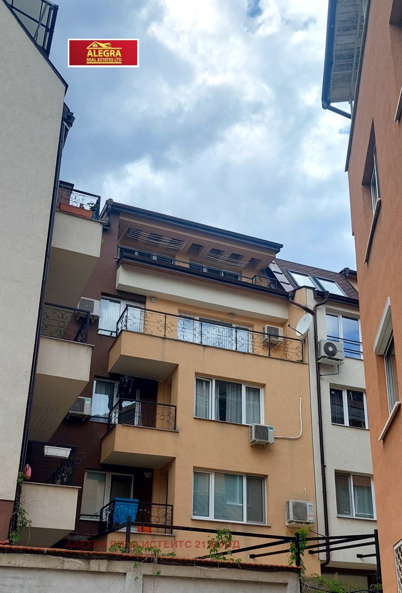 À venda  1 quarto Sofia , Darvenica , 72 m² | 51775996