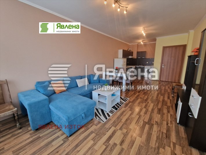 Продаја  1 спаваћа соба Софија , Младост 3 , 78 м2 | 53120265