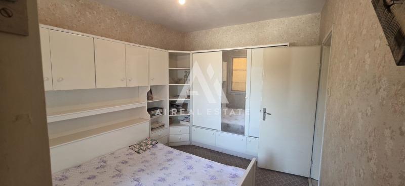 En venta  2 dormitorios Pleven , 9-ti kvartal , 100 metros cuadrados | 71736765