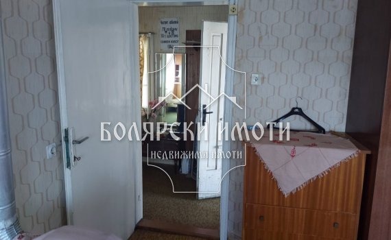 Продава КЪЩА, гр. Велико Търново, Варуша, снимка 6 - Къщи - 47423764