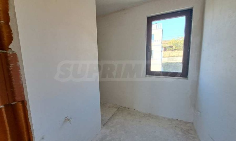 À venda  Casa região Burgas , Kamenar , 172 m² | 68510348 - imagem [12]