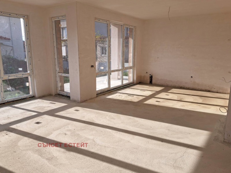 Продава КЪЩА, с. Веселие, област Бургас, снимка 3 - Къщи - 52385798