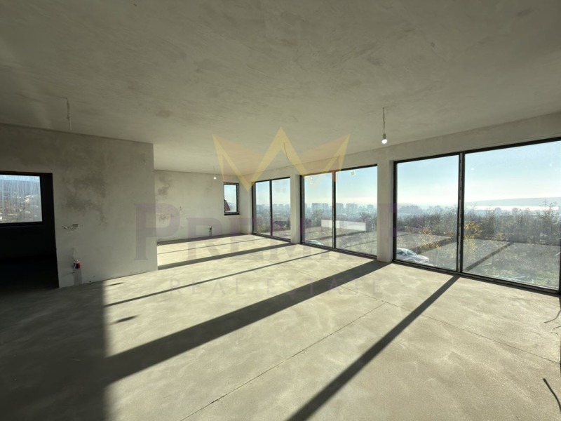 Продава КЪЩА, гр. Варна, Изгрев, снимка 2 - Къщи - 53118716